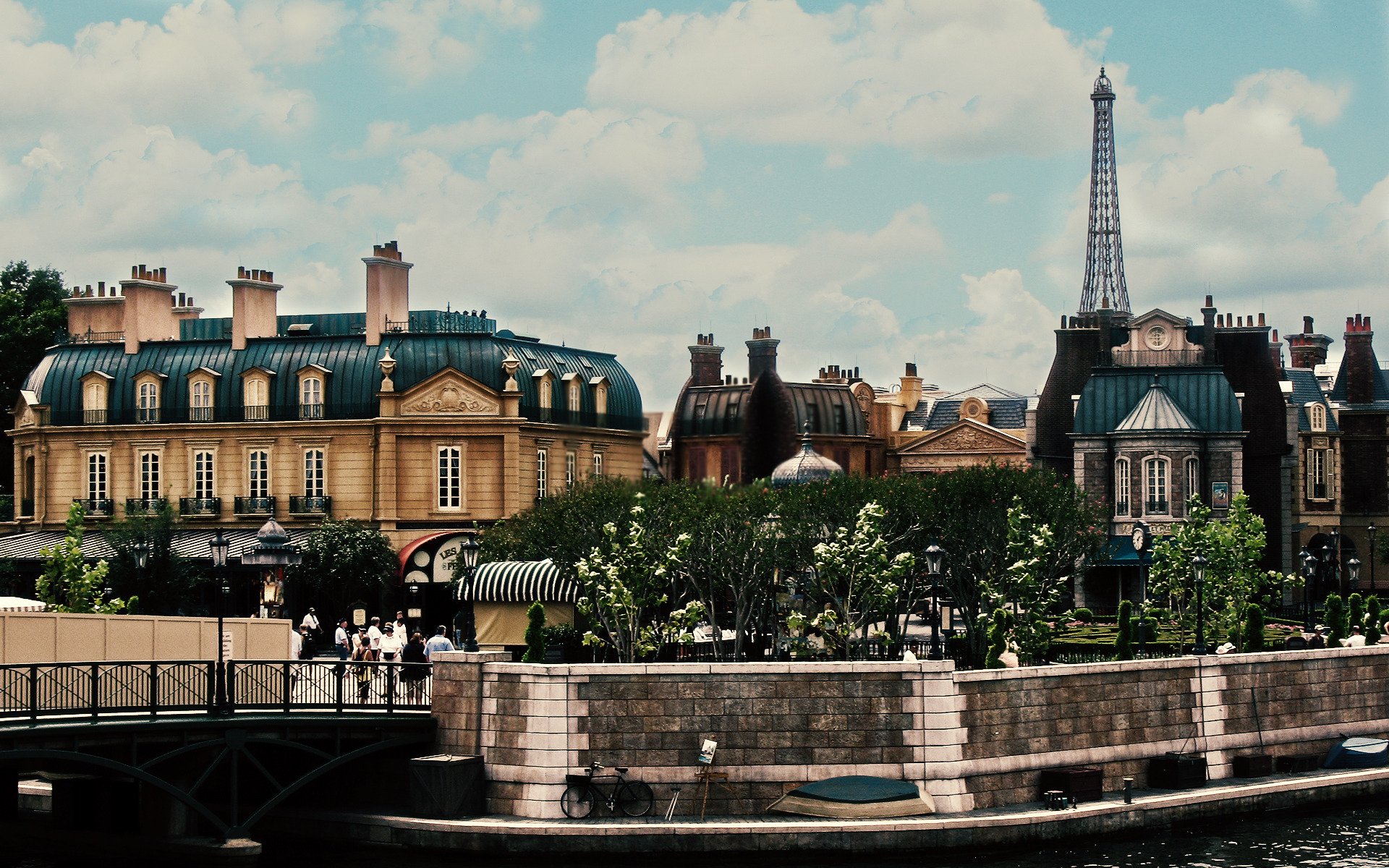 stadt häuser gebäude straßen parks bäume promenade menschen frankreich paris