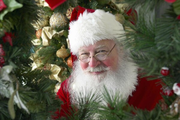 Feliz Santa Claus llegó a la fiesta