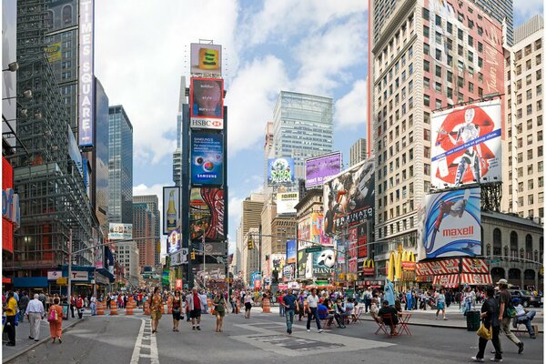 Une belle journée dans la rue de New York