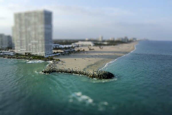 Gebäude am Strand in Miami