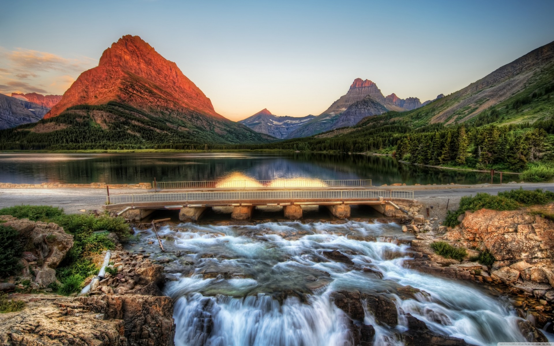 montaña río puente lago montaña amanecer bosque naturaleza