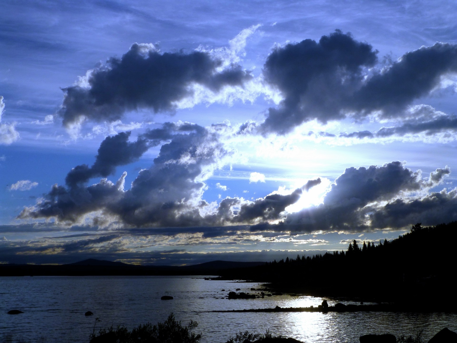 paysage coucher de soleil nature lac ciel nuages