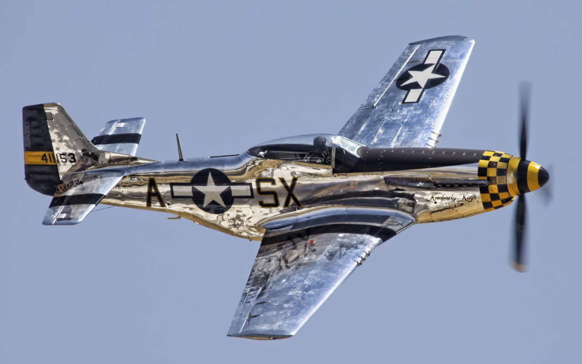 cielo p-51 mustang avión