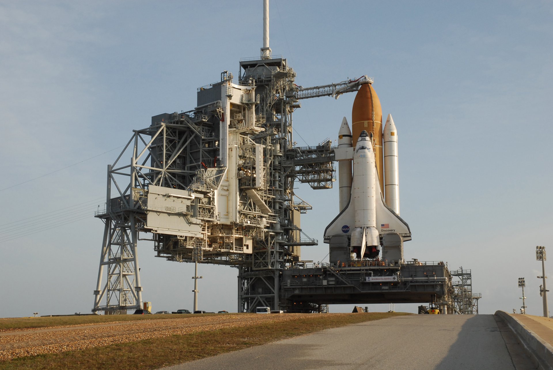 puerto espacial plataforma de lanzamiento transbordador discovery