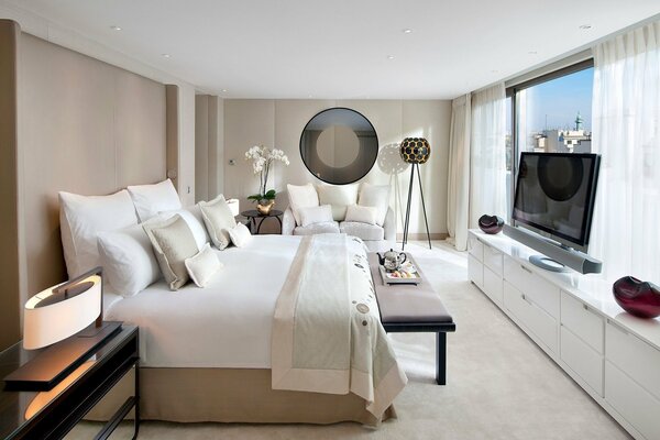 Diseño de dormitorio en tonos claros