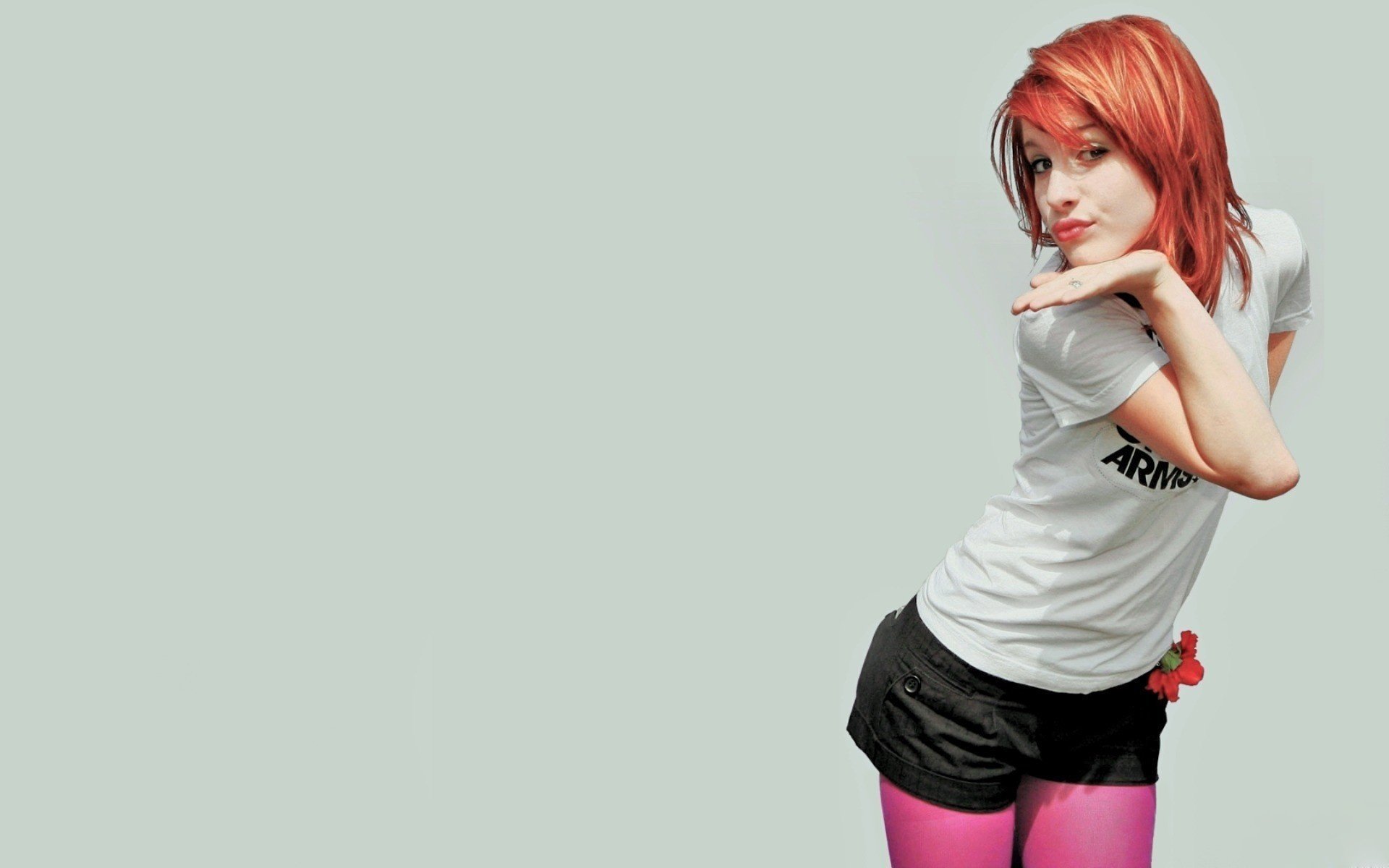 chanteur hayley williams rousse shorts