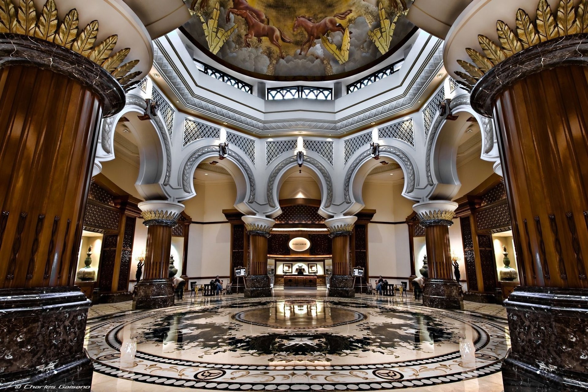 painting interior columns marble on the hotel arch