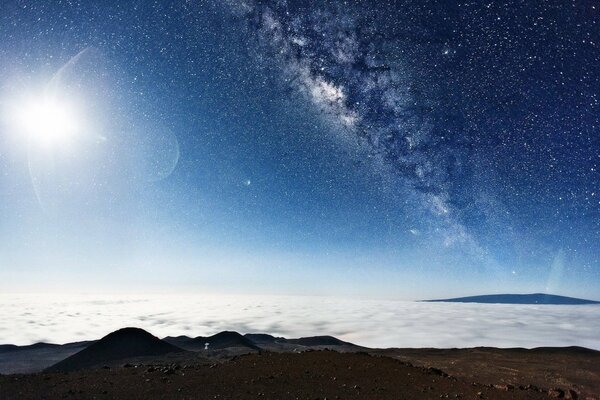 Die Oberfläche von Planeten aus verschiedenen Galaxien