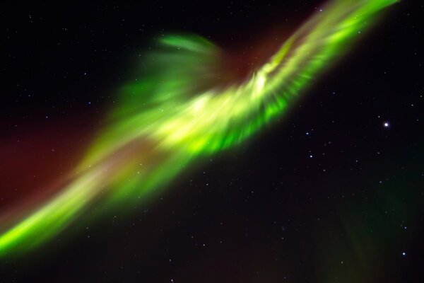 Bella Aurora boreale nel cielo