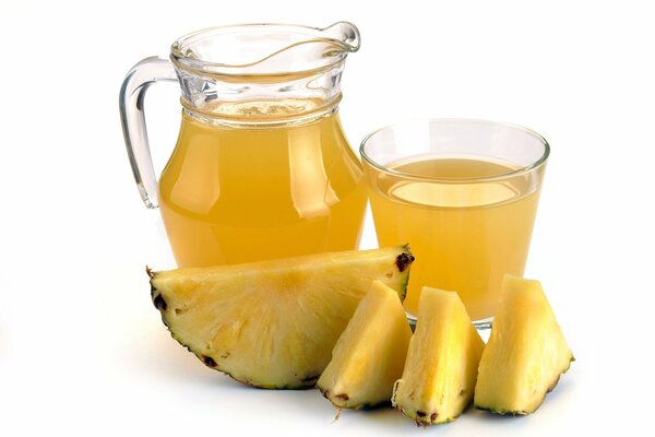 Natural fresh pineapple juice in the chart