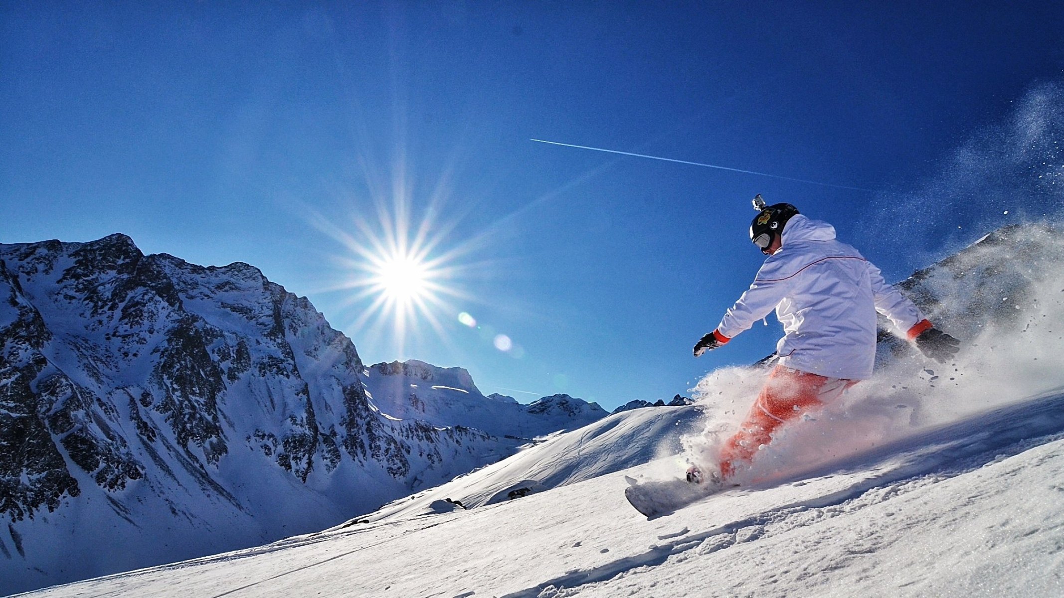 snowboard śnieg góry słońce kantówka adrenalina gopro