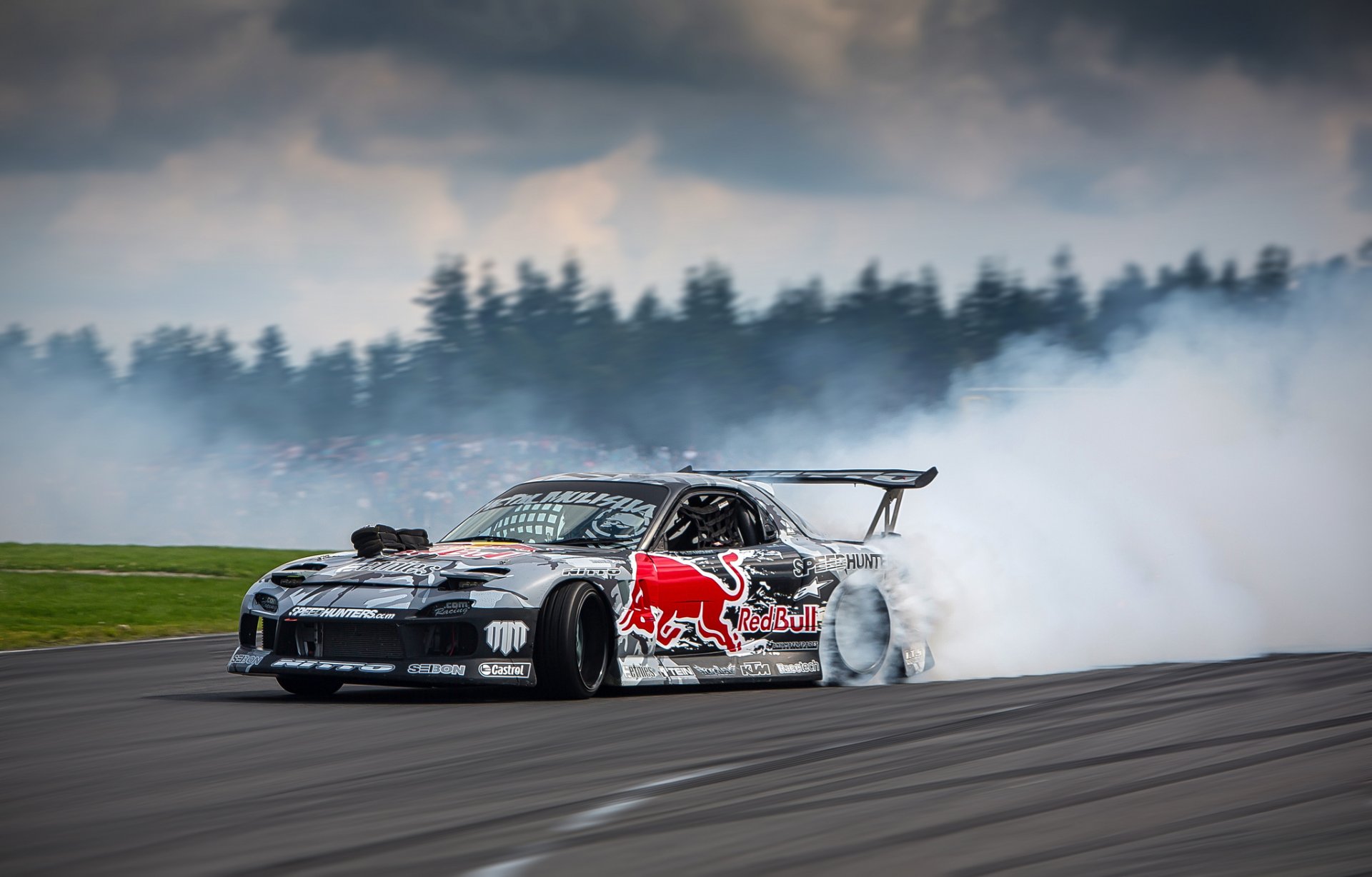 sprot drift drifting wyścig mazda rx7 czerwony byk poślizg dym tor droga