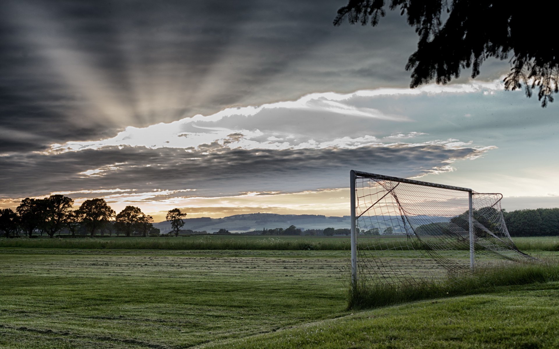 morgen feld sport tor