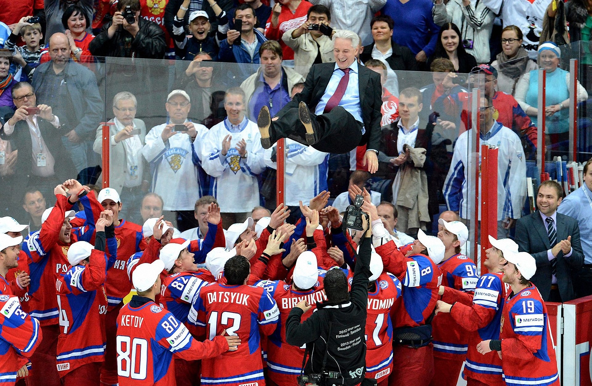 rusia-campeón alegría del equipo suecia-finlandia copa del mundo 2012