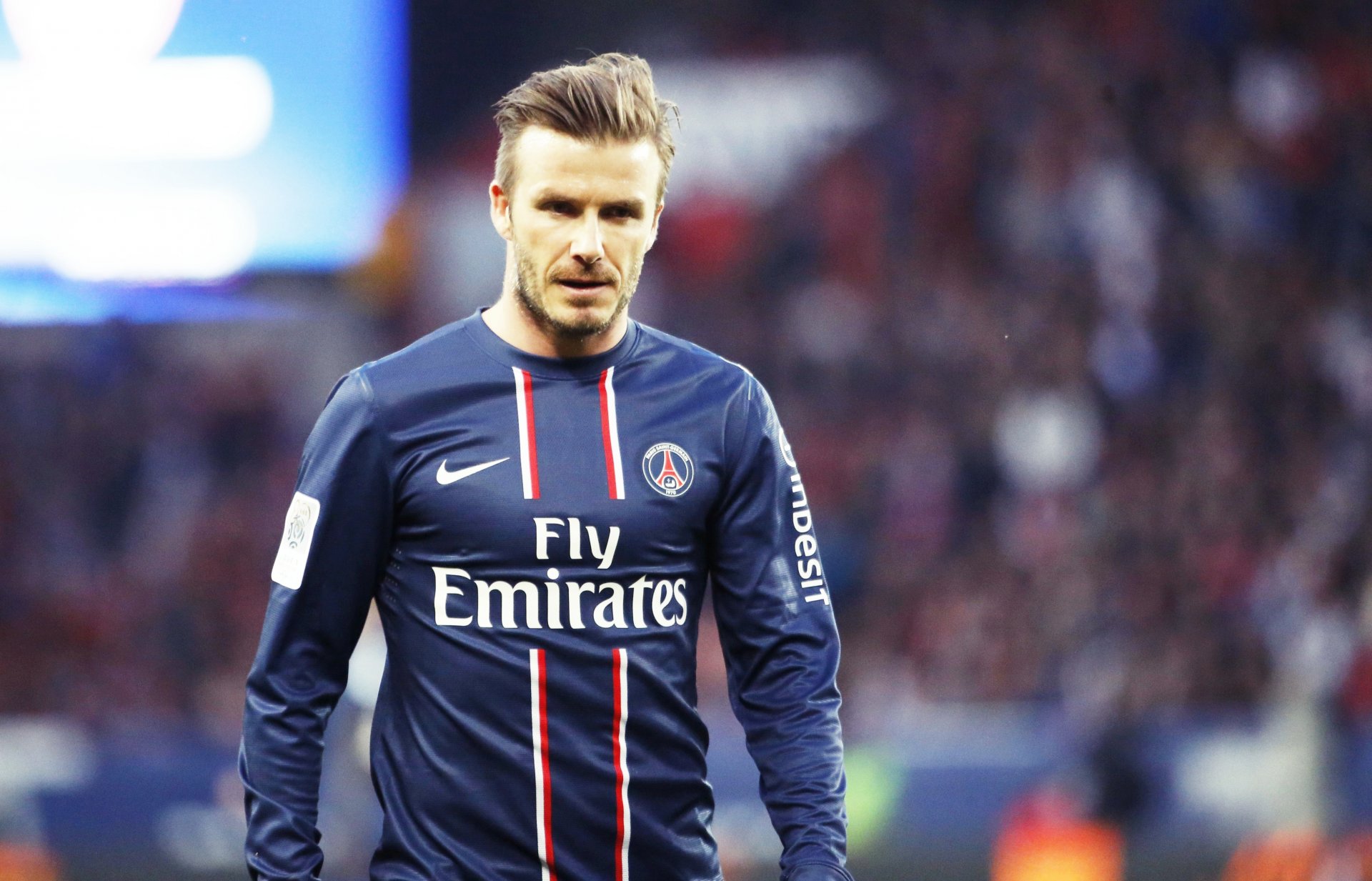 psg nike fútbol uniforme david beckham cara hombre futbolista perfil centrocampista