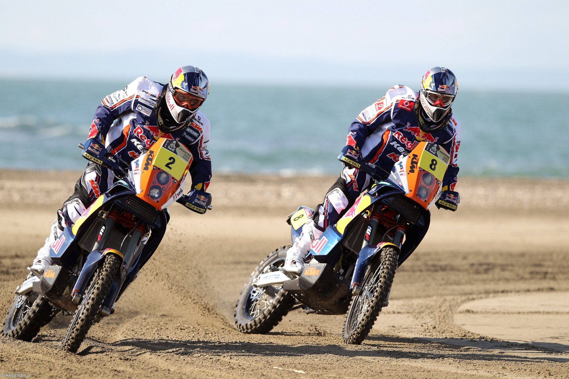 motocicleta dos toro rojo dakar giro carrera día calor