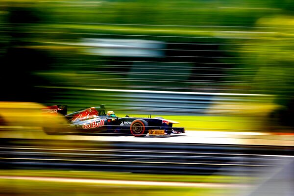 Foto della vettura di Formula 1. Carta da parati da corsa di Formula 1