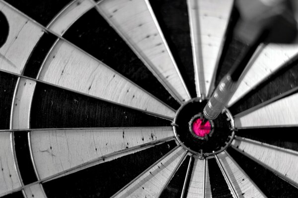 Hitting the bull s-eye with black and white darts