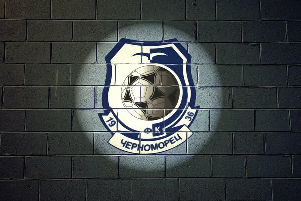 Logo FC sul muro. Logo sul muro della squadra di calcio. Odessa Football Club