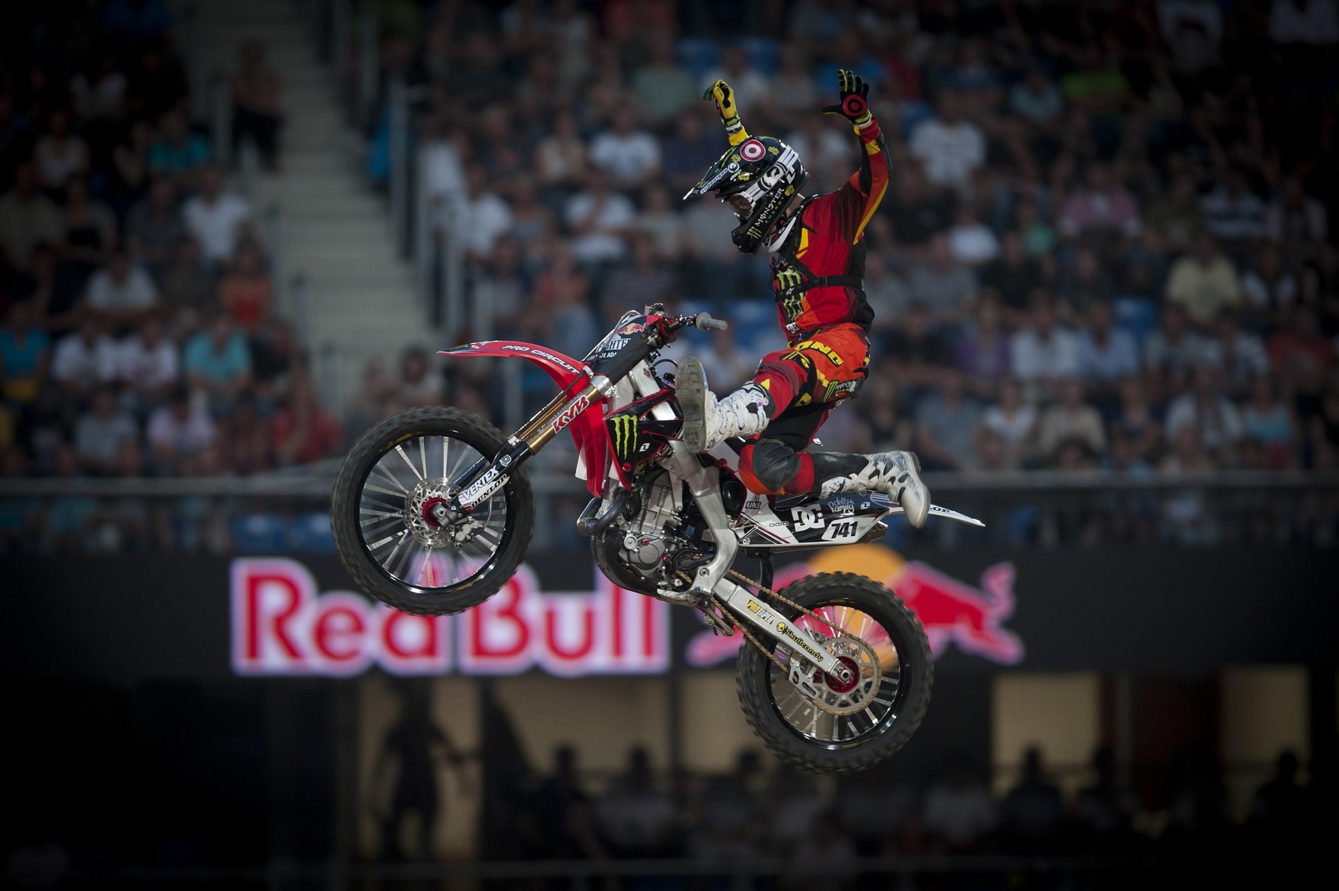 x-fighters fondos de pantalla hd toro rojo x-games nate adams moto