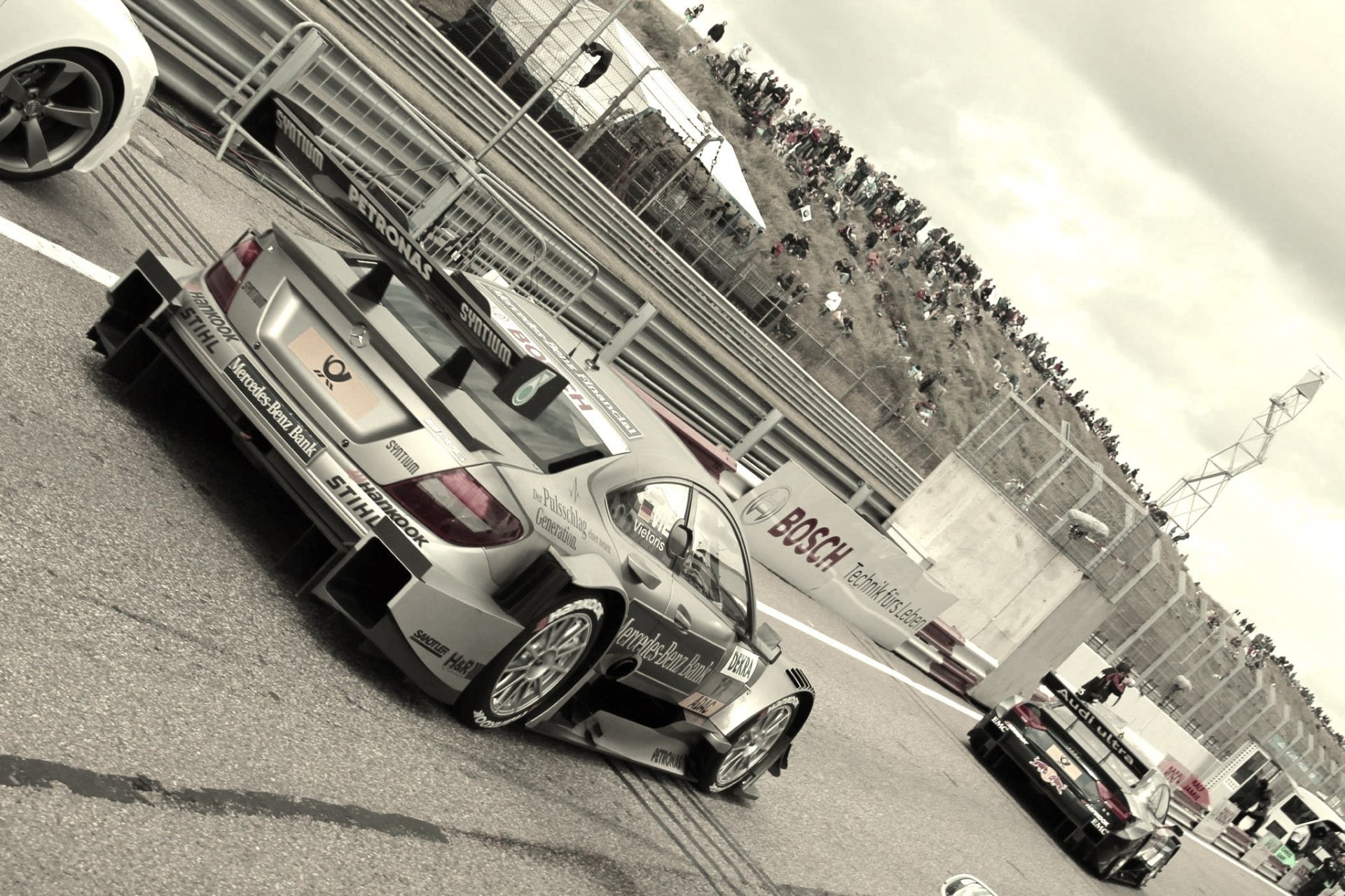 motorsports dtm mercedes audi race track b / w