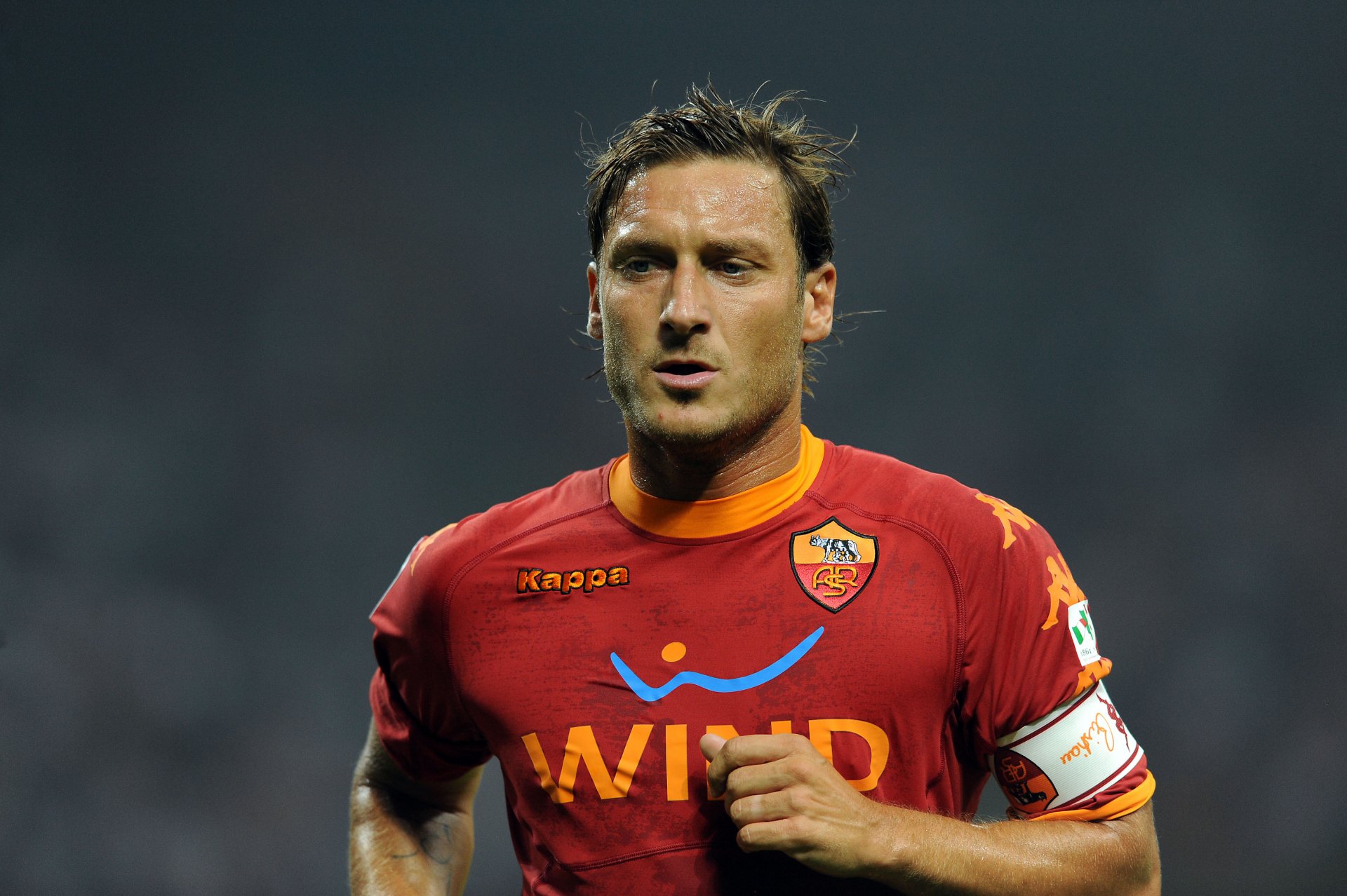 totti italy italian roma roman romafootball wallpapers 1920x1200 football wallpapers 1920x1200