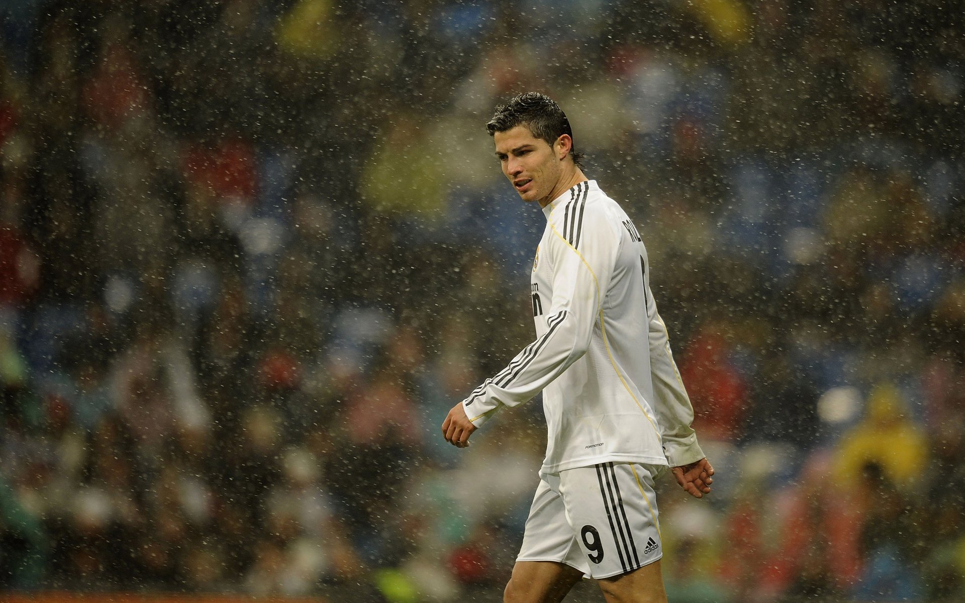 deporte con cristiano ronaldo rain photo lluvia lluvias agua gota gotas salpicaduras