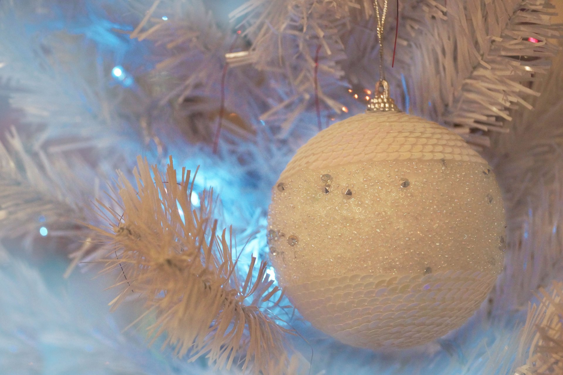 juguete bola árbol de navidad