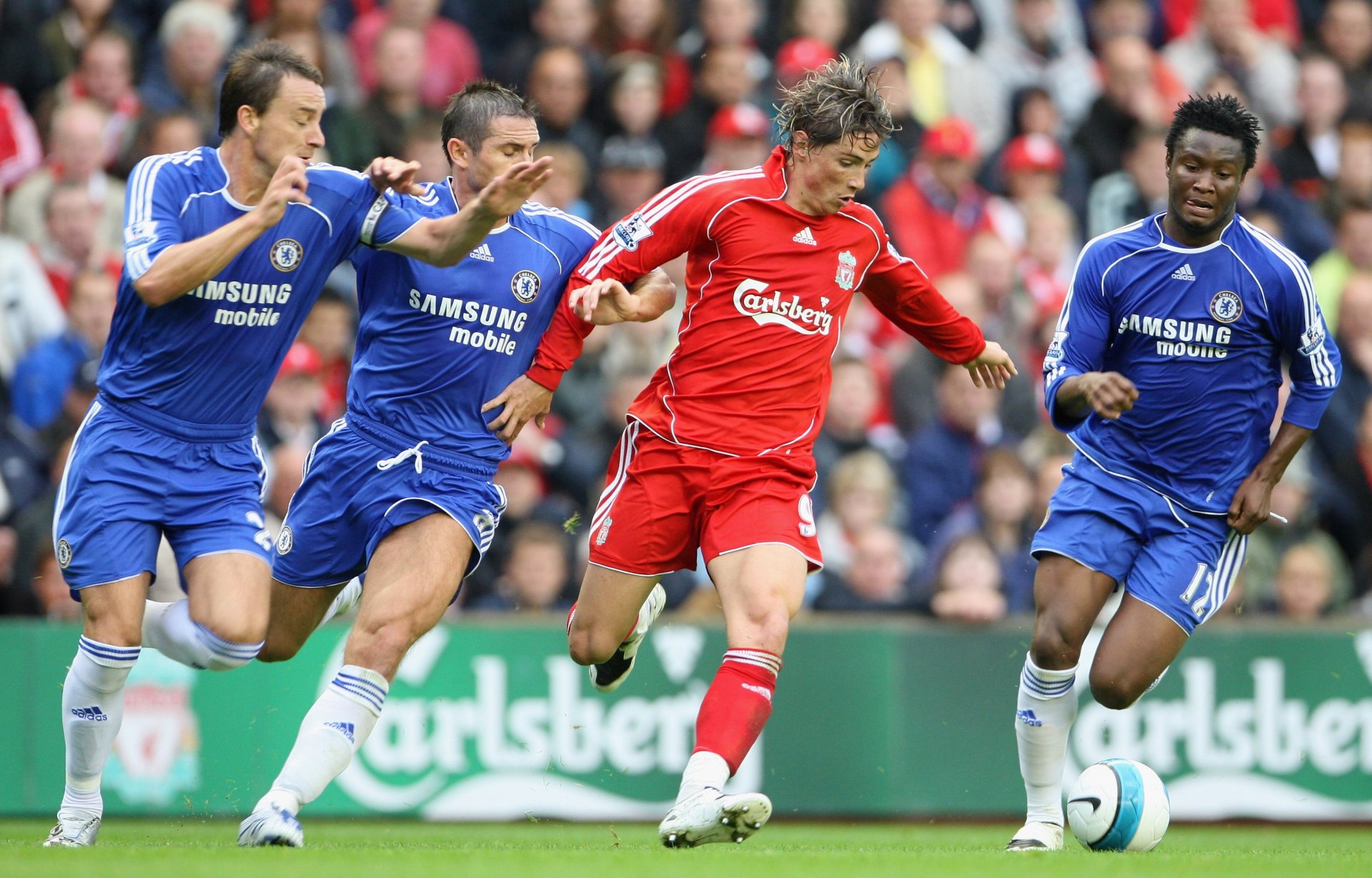 fußball verein liverpool gegen chelsea anfield fernando torres frank lampard john terry liverpool chelsea stürmer feld ball