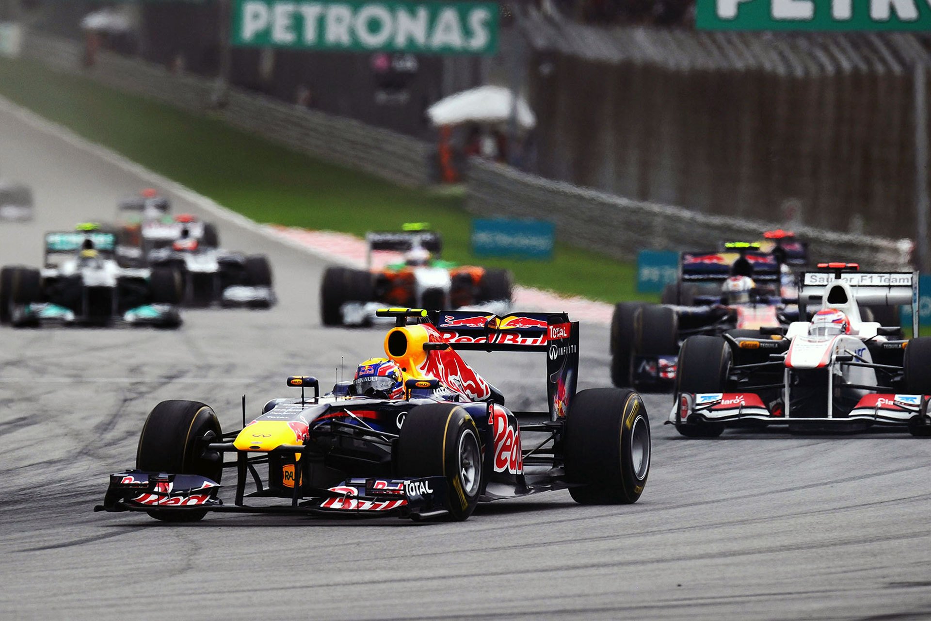 foto gara pista pista gran premio della malesia internazionale circuito sepang sepang f1 circuito internazionale 2011 auto da corsa toro rosso rb7 mark webber red bull racing renault formula 1 f1 formula 1