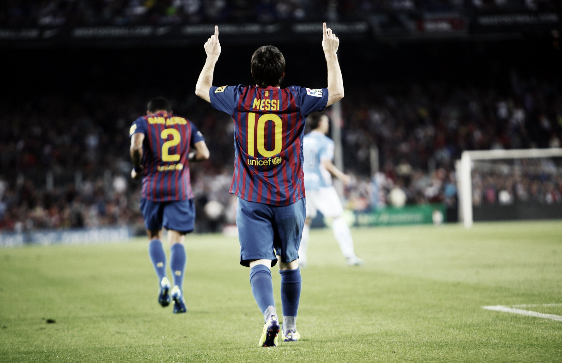 lionel messi dani alves celebration fc barcelona