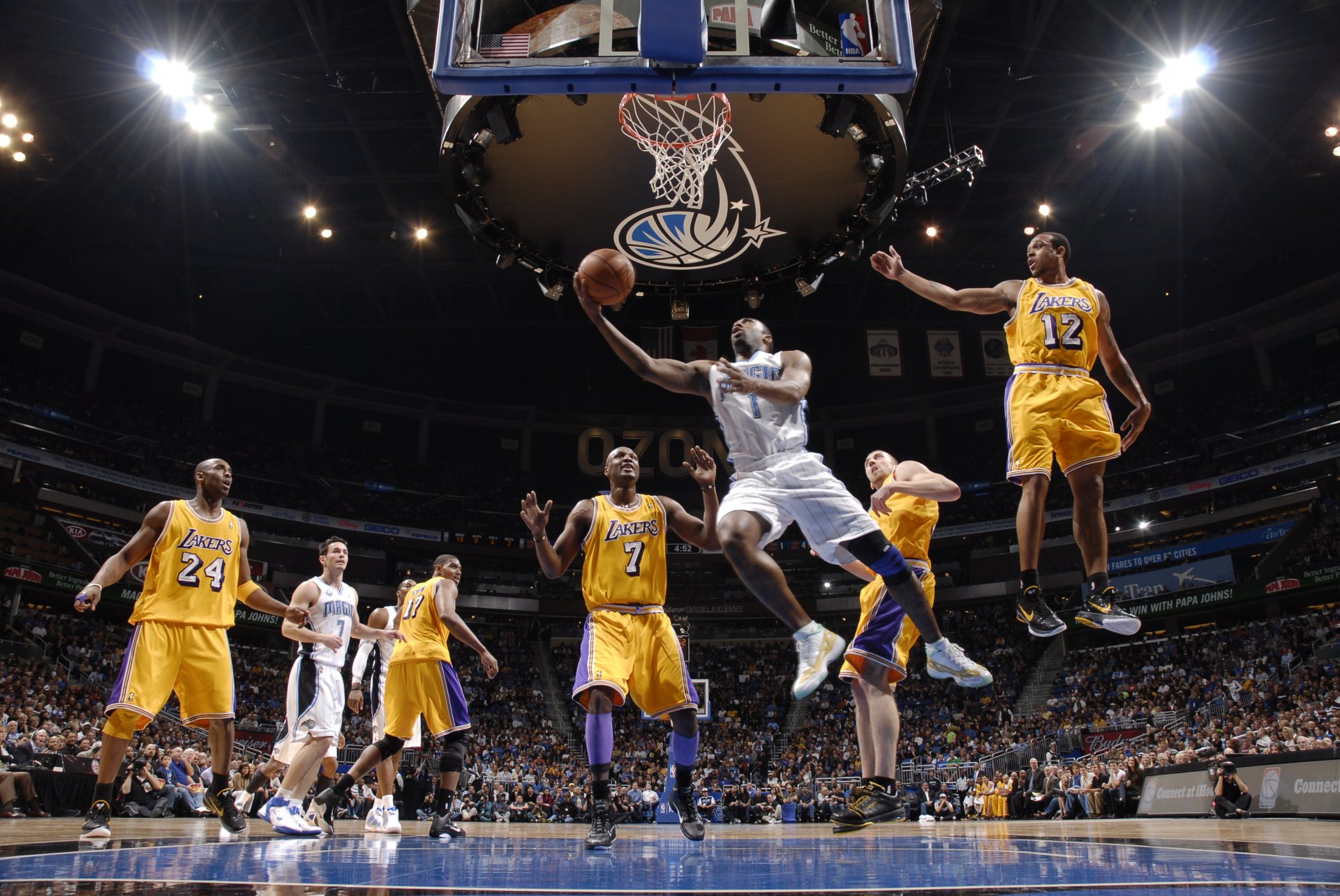 nba koszykówka los angeles lakers vs orlando magic lot nieważkość zawisanie skok wysokość oczekiwanie