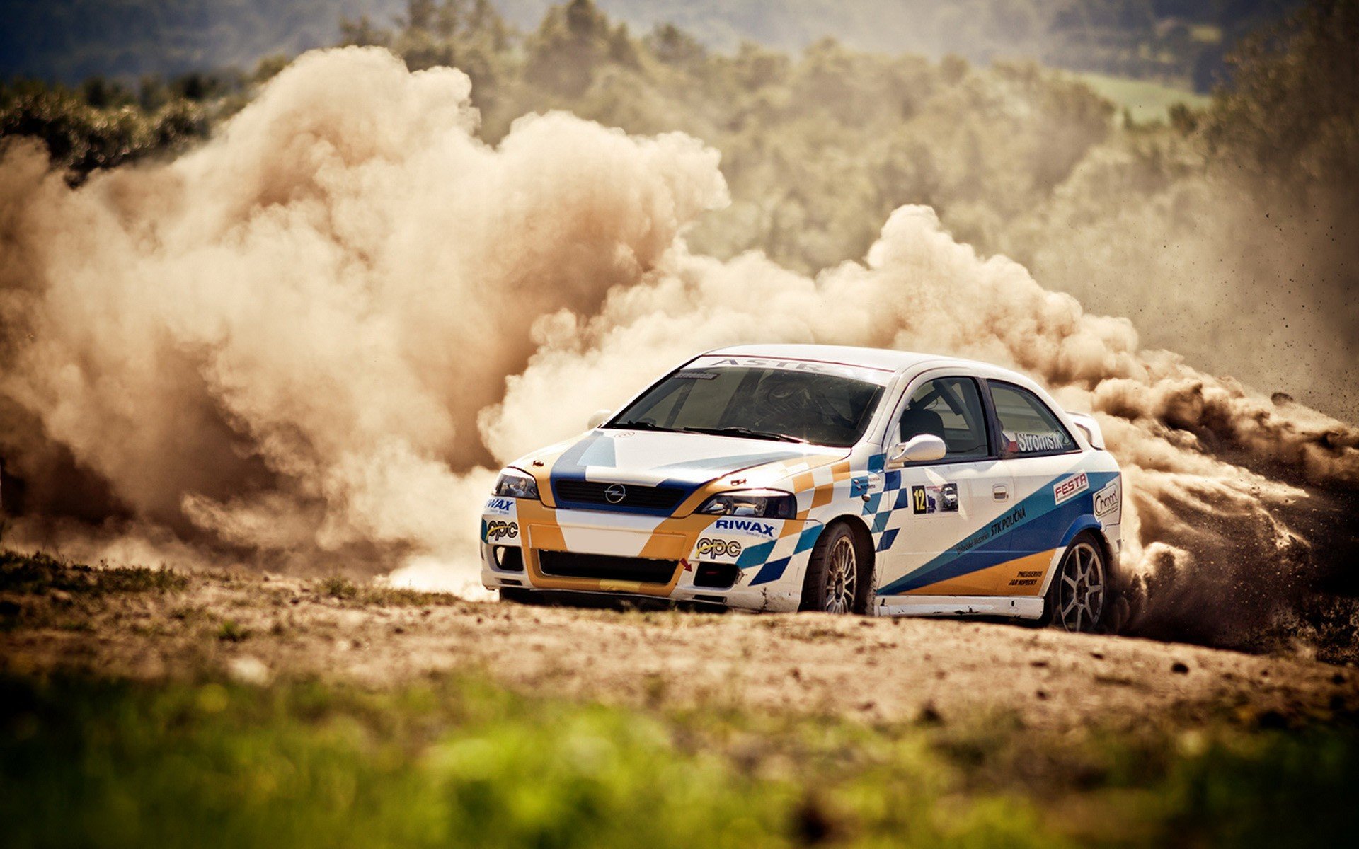 rally opel astra dust rally skid