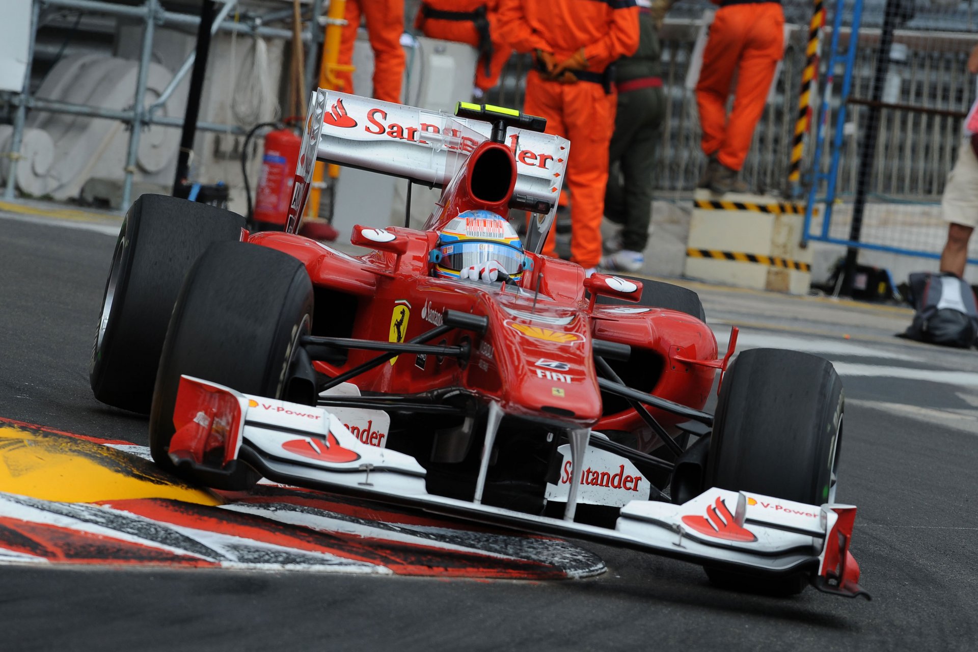 sport sfondi città monte carlo svolta velocità auto ferrari f10 fernando alonso formula 1 f1 formula 1 gara circuito gran premio di monaco 2010 circuito cittadino di monte carlo foto