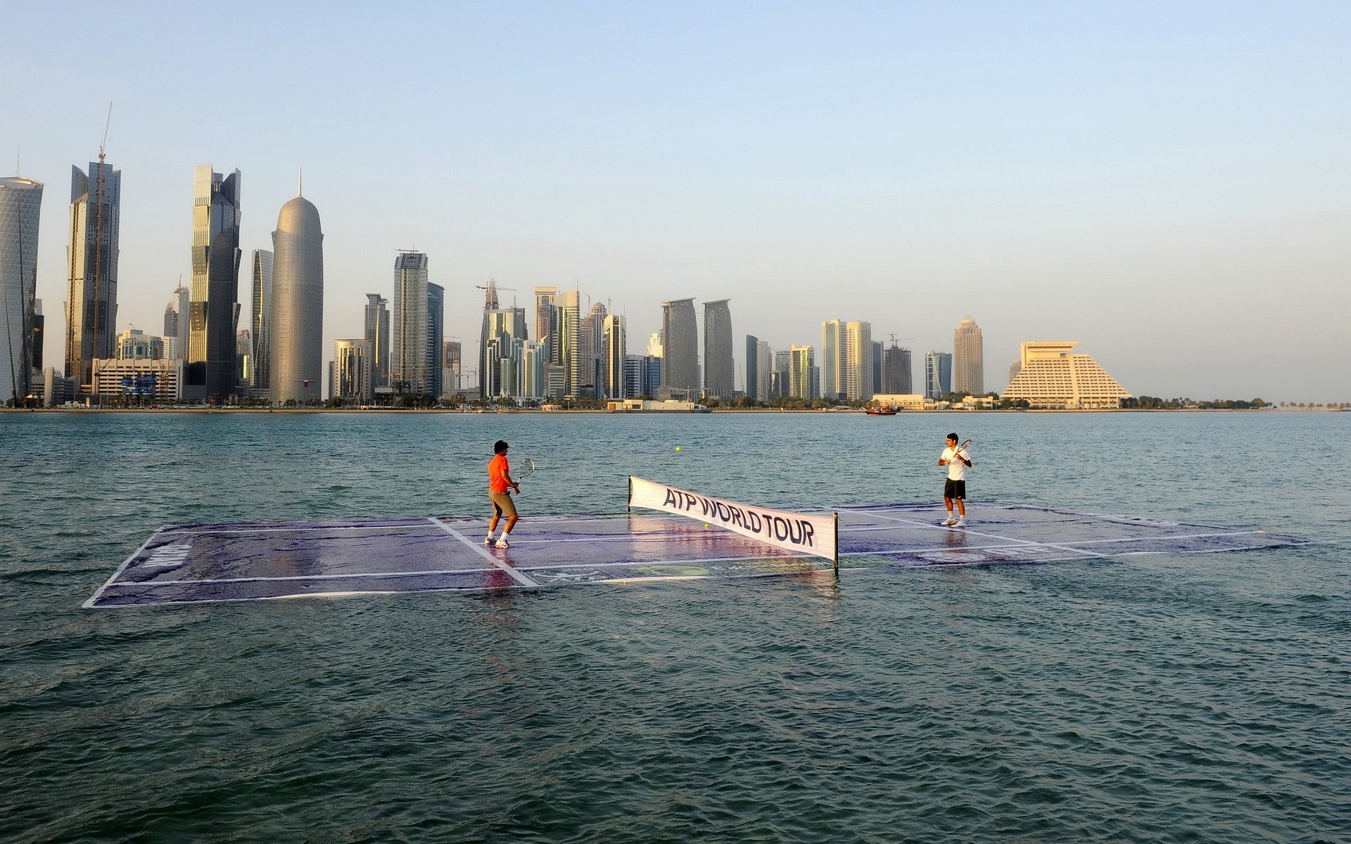 federer tennis à doha eau