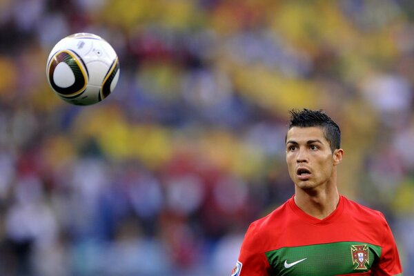 Super player Ronaldo looks at the ball