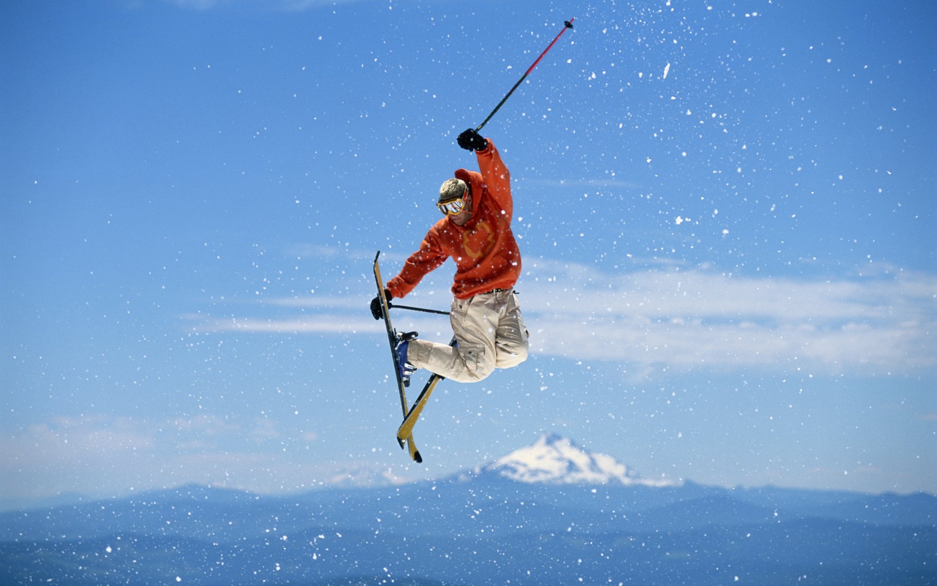 skifahren freestyle springen himmel