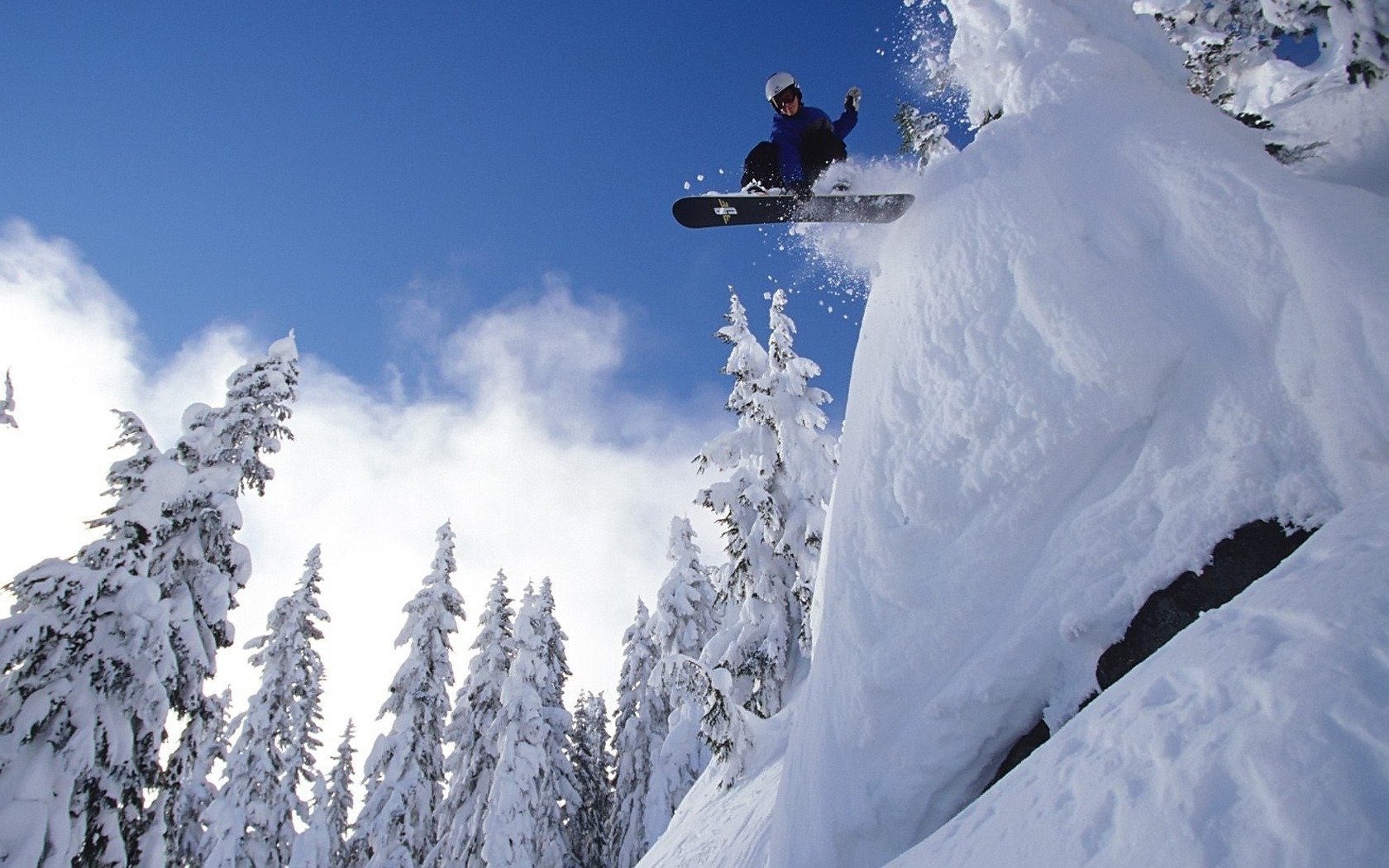 snowboard extreme latanie śnieg świerk