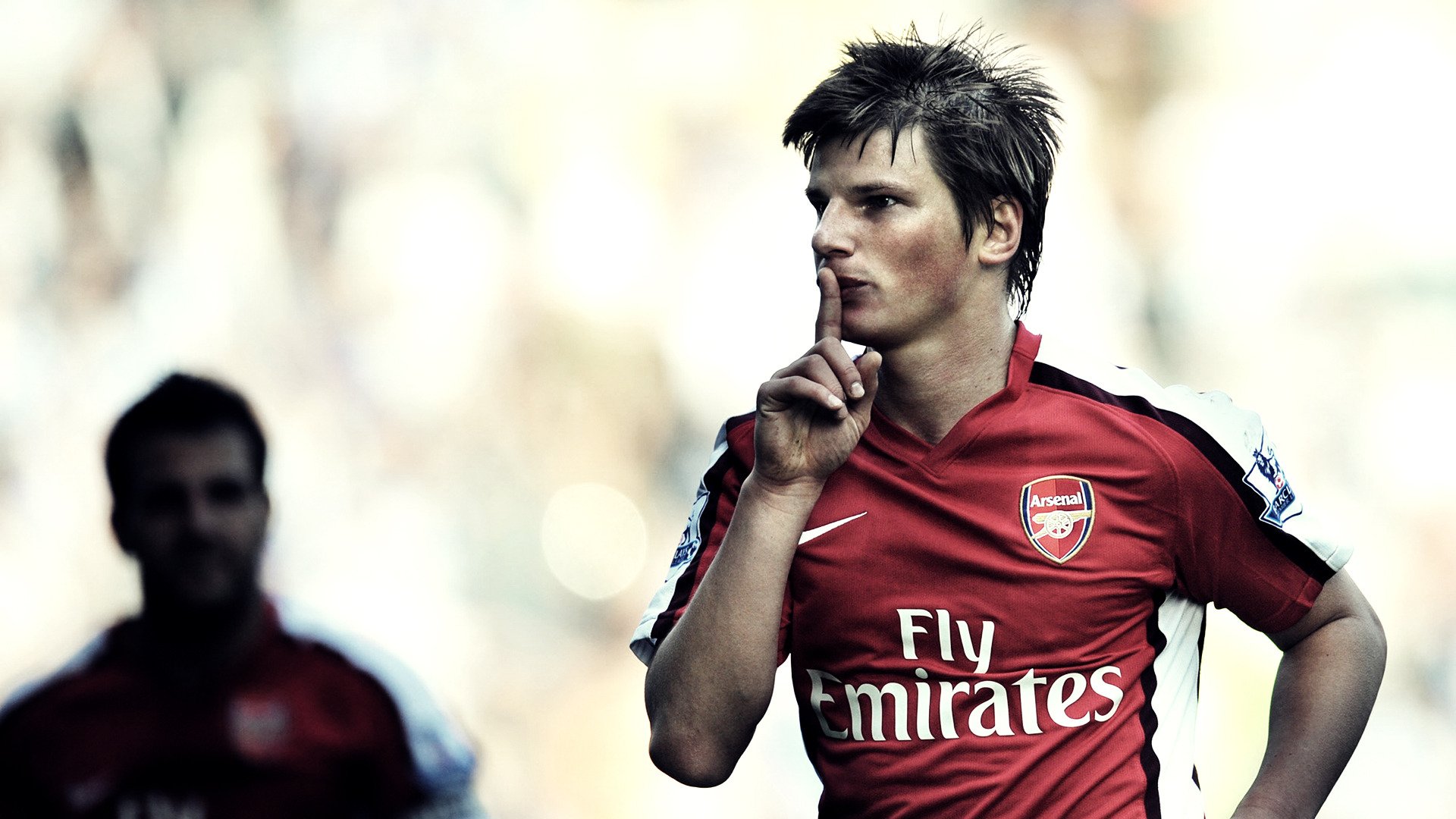 arshavin fútbol arsenal londres dedo nariz deportes fondo de pantalla