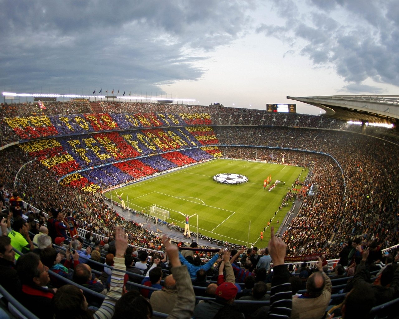 barcelona mu nou camp españa partido estadio liga de campeones semi-final