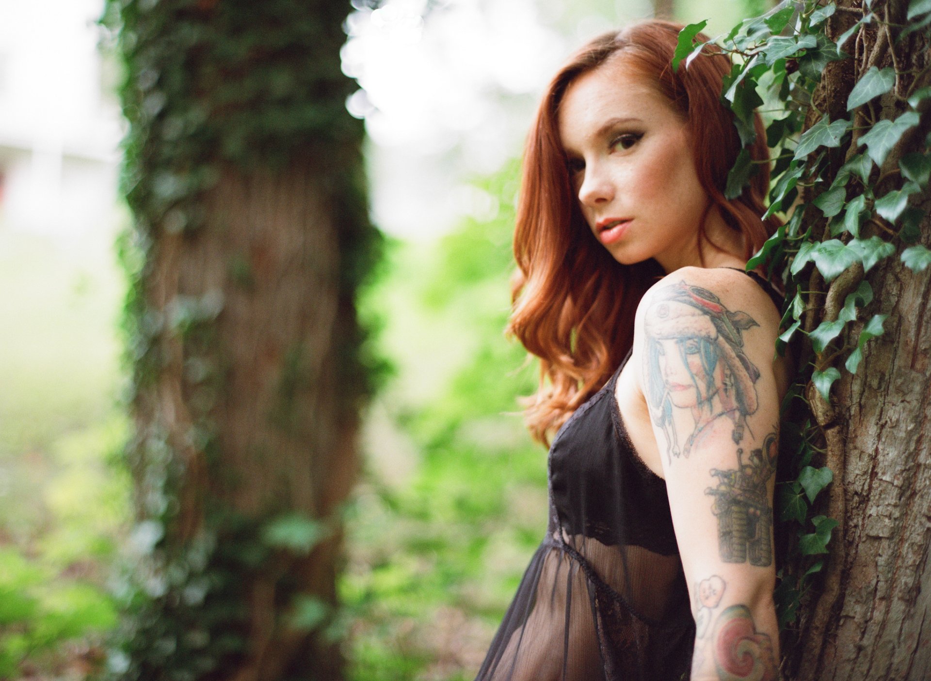 hattie watson model tattoos tattoo lever girl woman tree trees redhead blouse