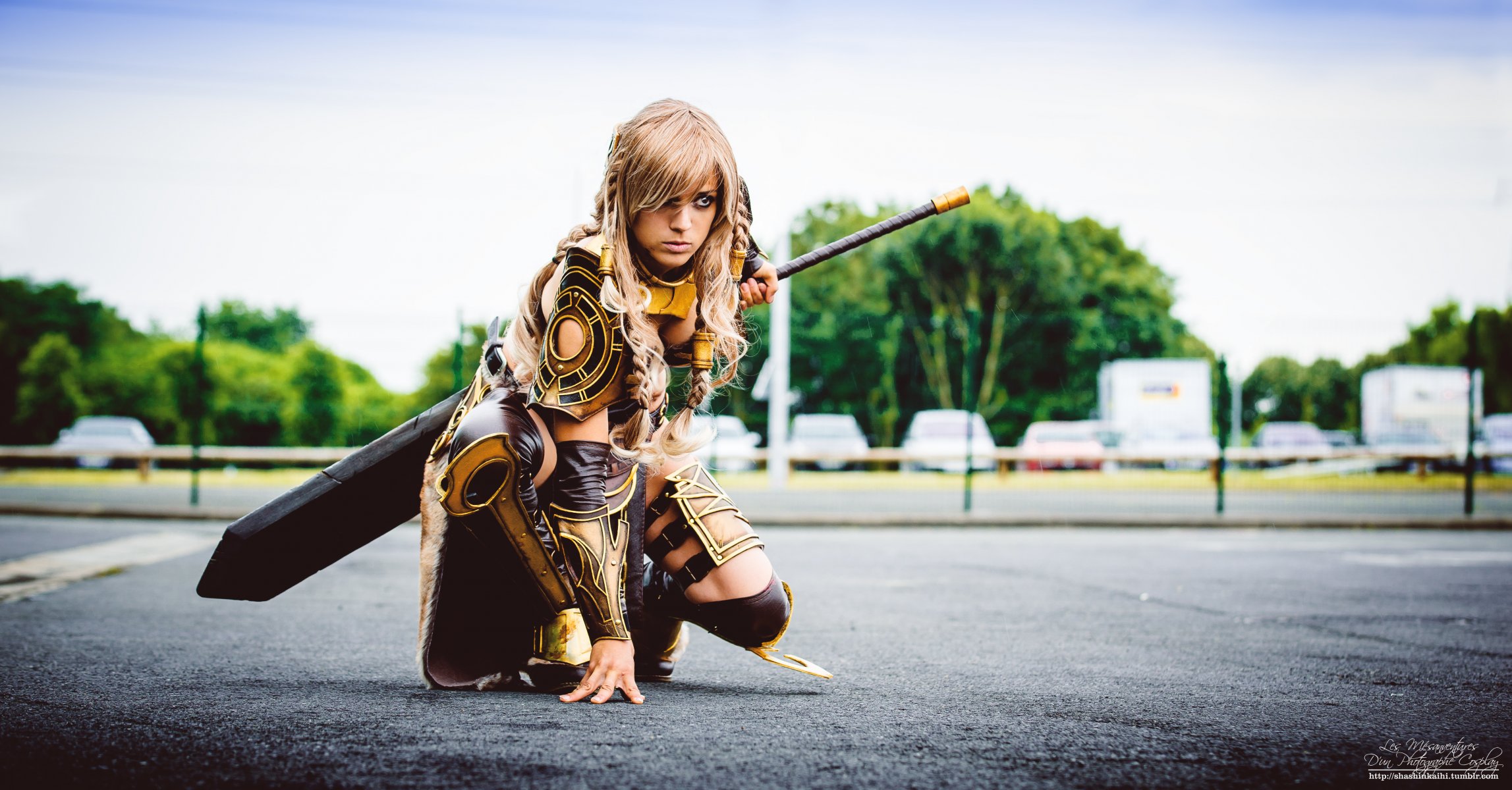 guild wars żora cosplay dziewczyna zbroja miecz