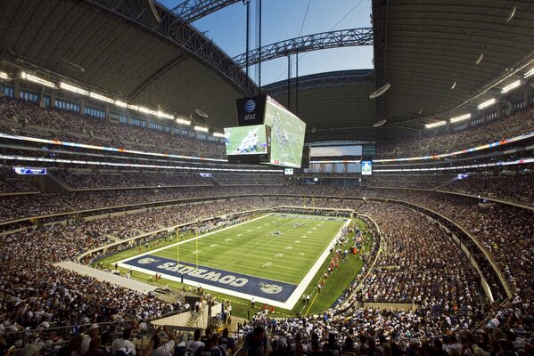 Fans at Texas Stadium in Dallas