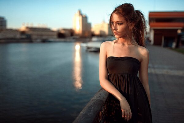 Models on the Moscow River