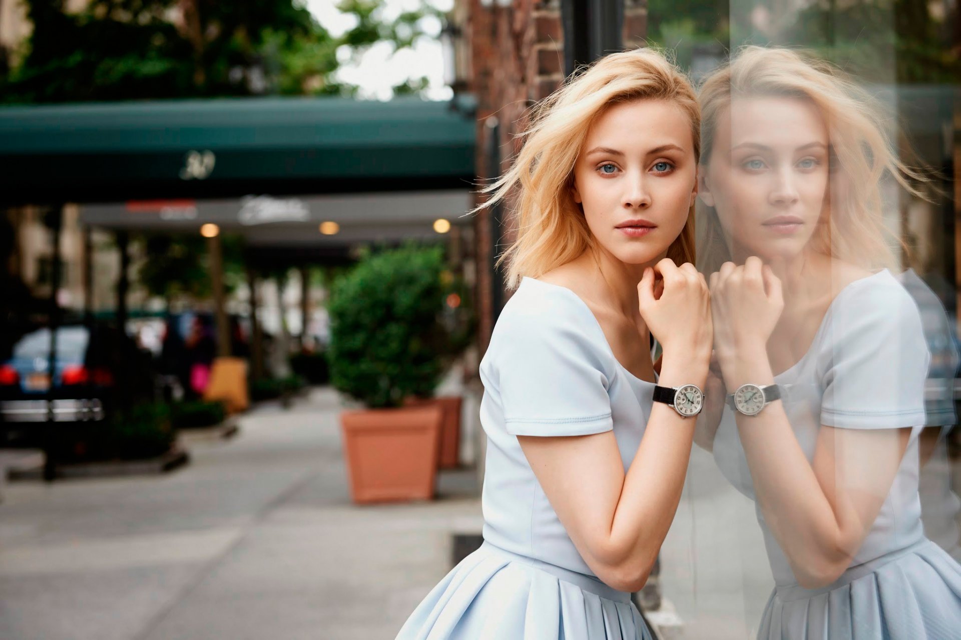 arah gadon photoshoot jaeger-lecoultre