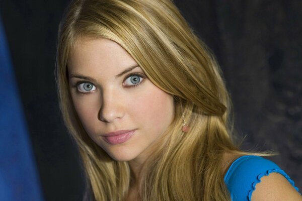 Portrait de l actrice Ashley Benson