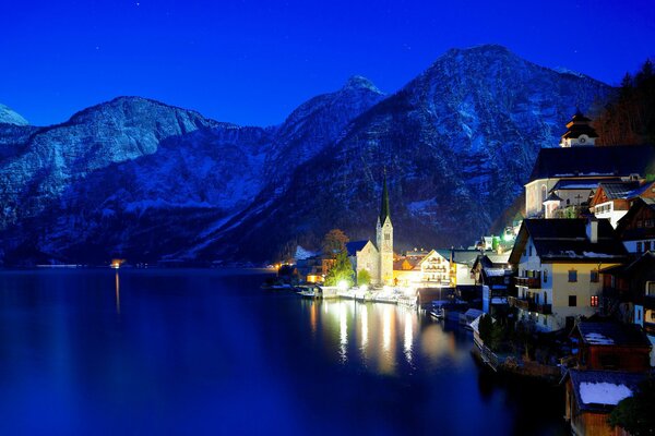 En invierno, las luces se ven especialmente hermosas en Austria