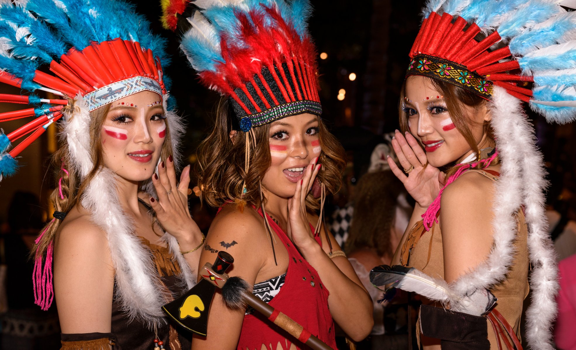 girls asians face paint headwear feathers style