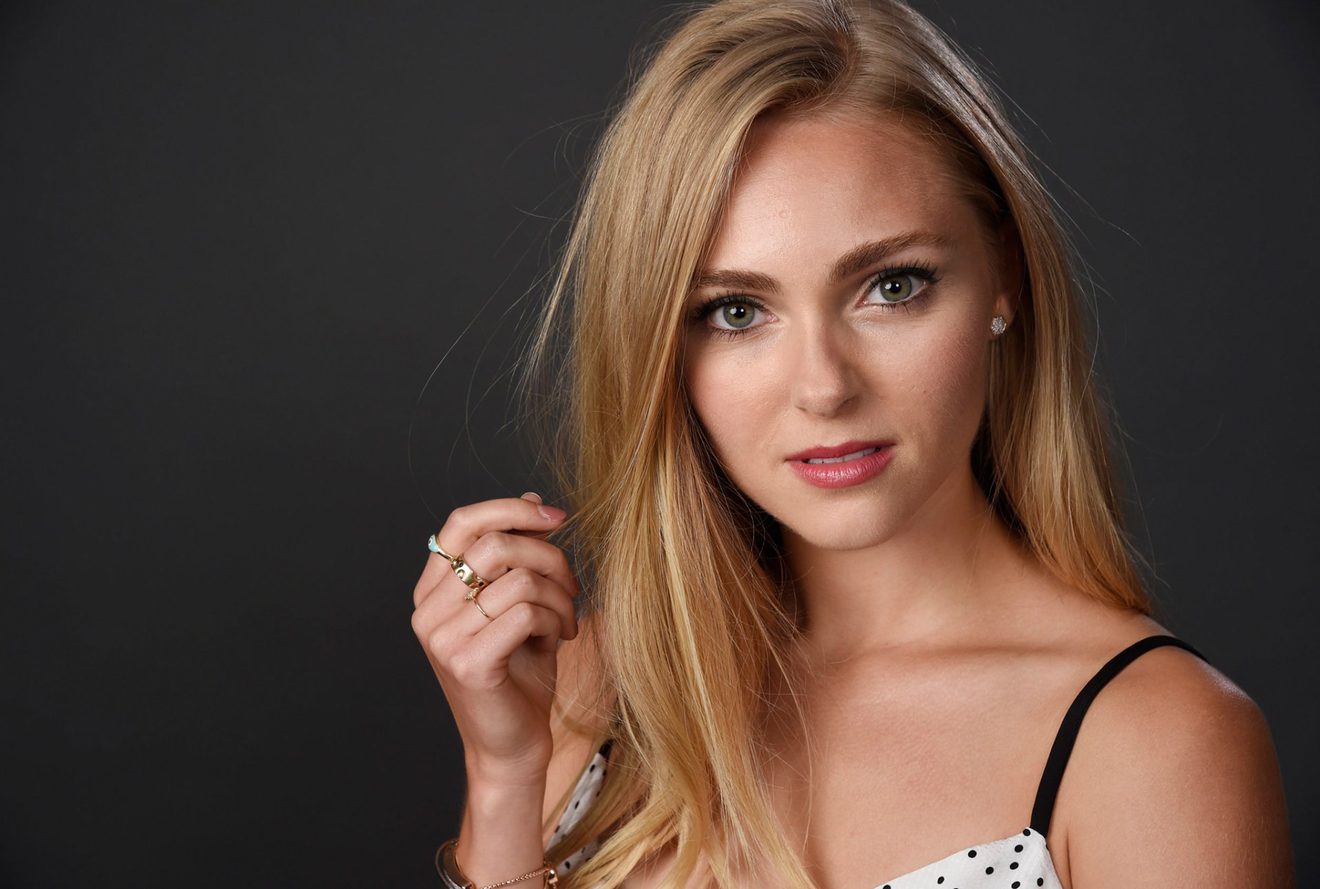 robb anna-sofia robb attrice ragazza bionda modella servizio fotografico mercy street estate tca 2015