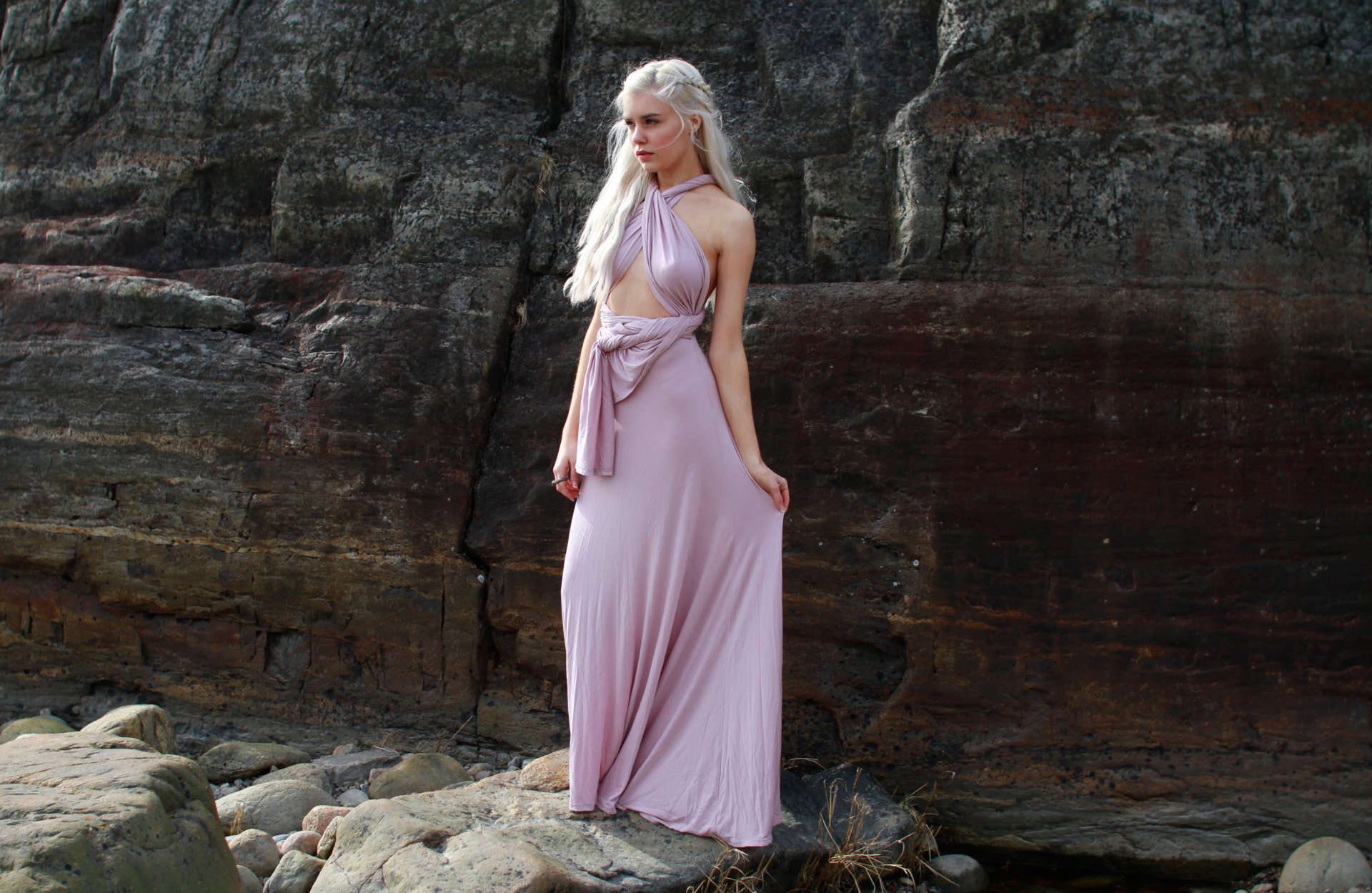 daenerys targaryen modelo cosplay mirish